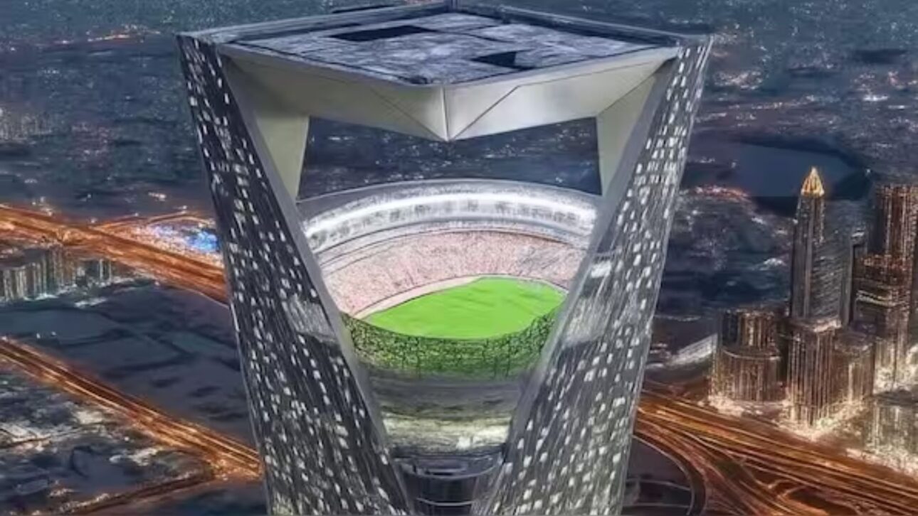 A Arábia Saudita planeja o NEOM Stadium, estádio futurista a 350m de altura em The Line, com 46 mil lugares e energia 100% elétrica.