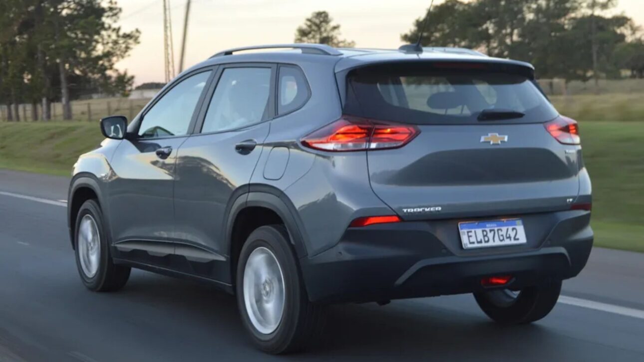 Três carros usados lançados em 2020 ainda se destacam em 2025: Strada, Nivus e Tracker combinam valor, desempenho e confiança.