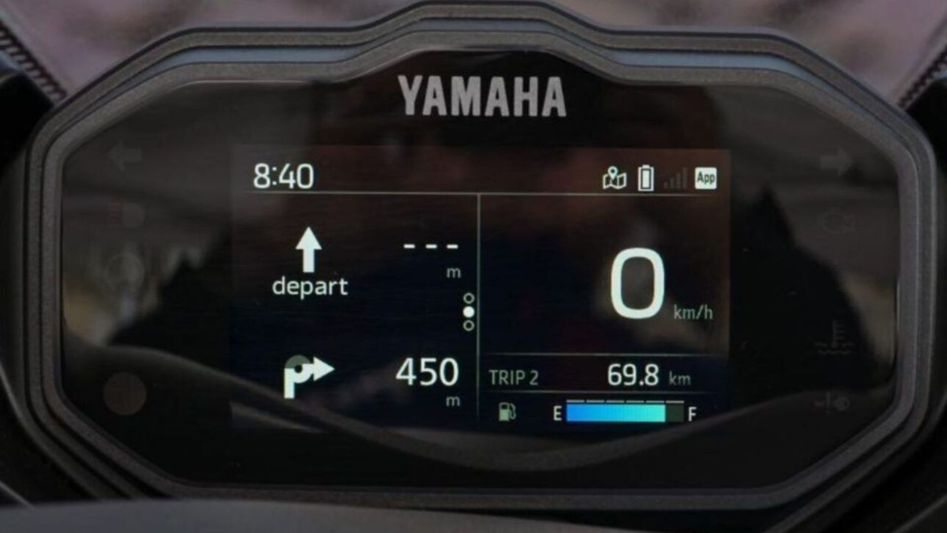 Yamaha lança a Tricity 2026 no Japão com motor Blue Core, painel TFT conectado, design SUV e versões 125 e 155 ABS atualizadas.