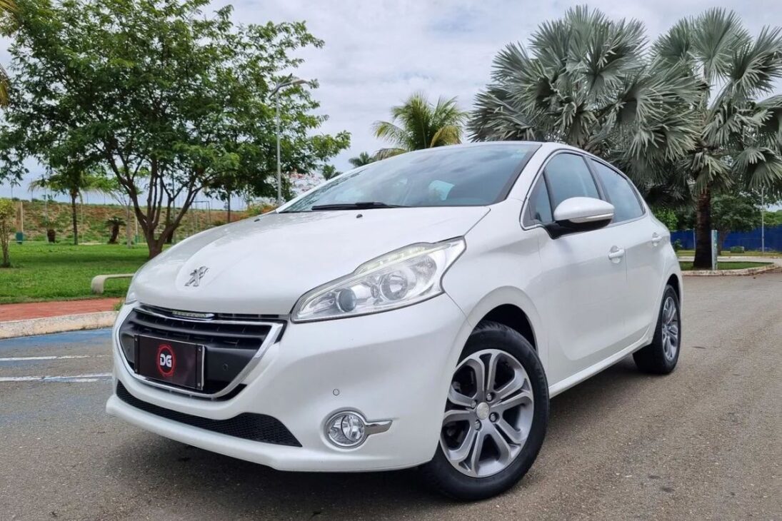 Lista sincerona: 5 carros de até 40 mil que entregam mais do que custam, cabem na garagem e não viram bomba nem na mão de principiante