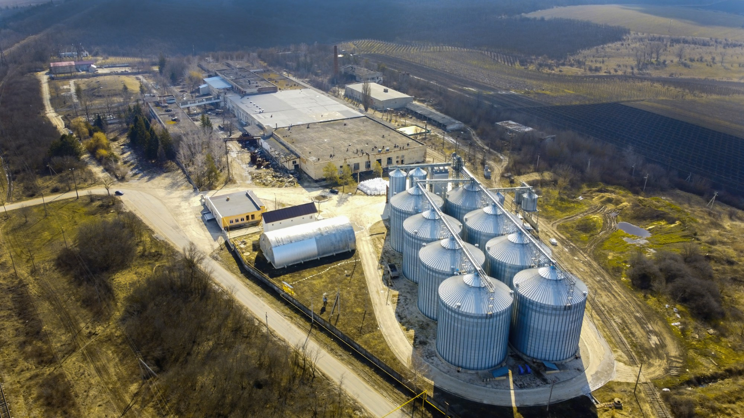 A produção de biocombustíveis volta ao centro das discussões energéticas brasileiras com a recente abertura de duas consultas públicas pelo Ministério de Minas e Energia (MME) no último dia 17 de outubro