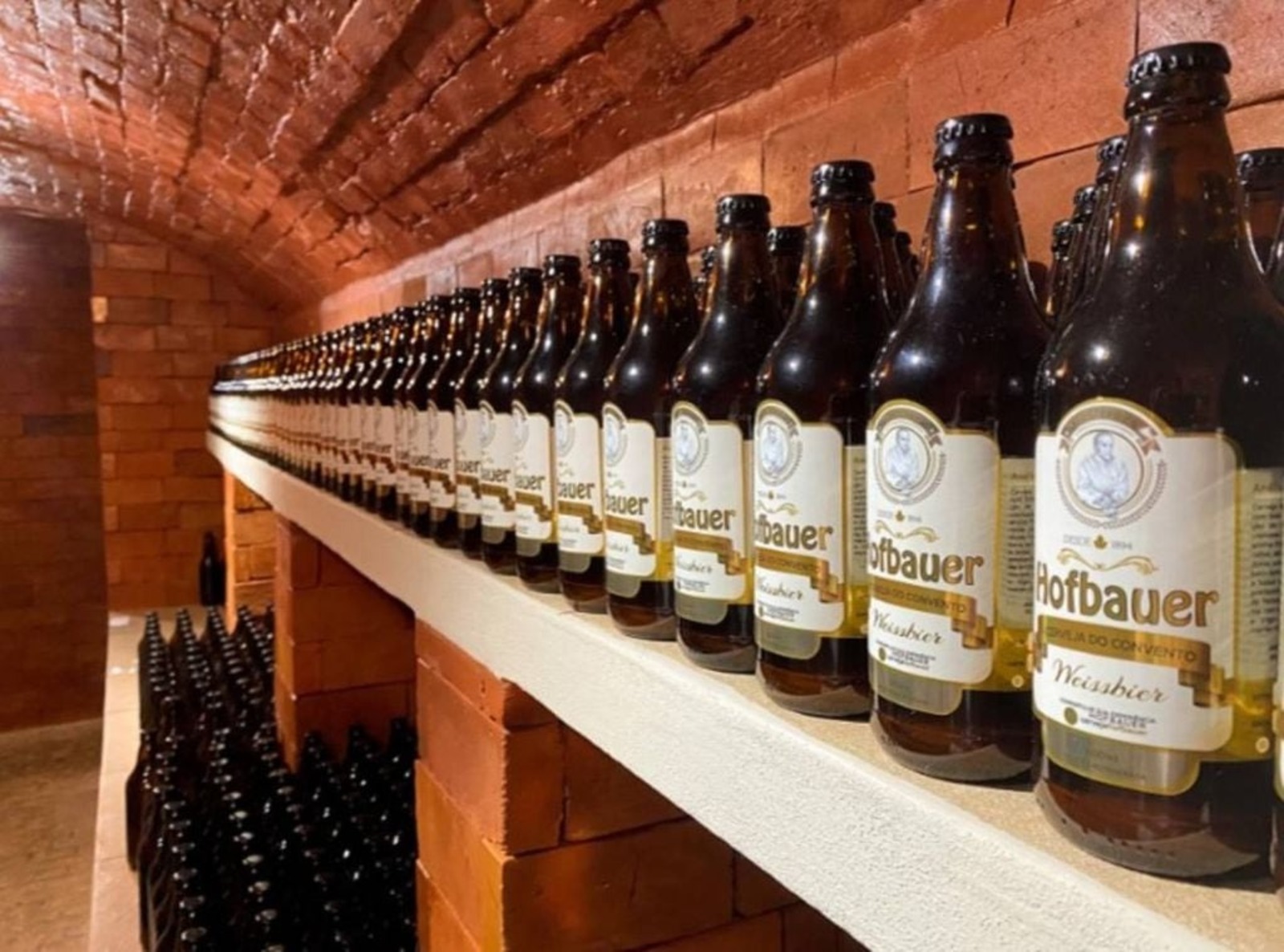 Cervejaria, Igreja, cerveja artesanal