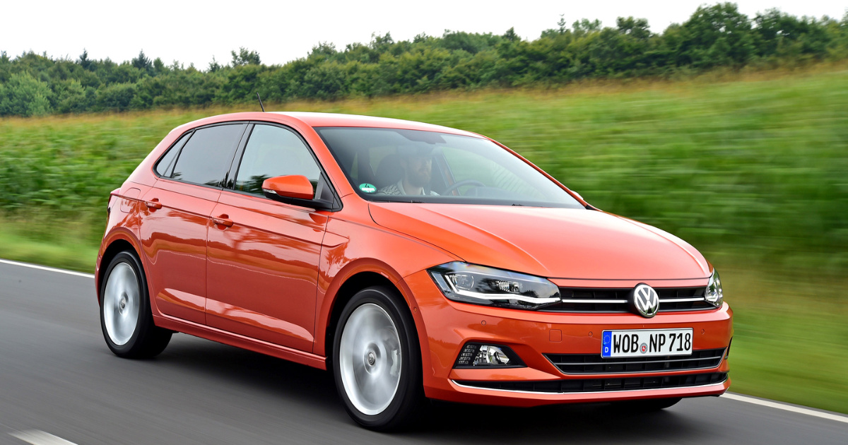 Confira 3 carros usados ideais para o dia a dia entre R$ 30 mil e R$ 50 mil, com conforto, economia e manutenção acessível. (Imagem: fity.club)