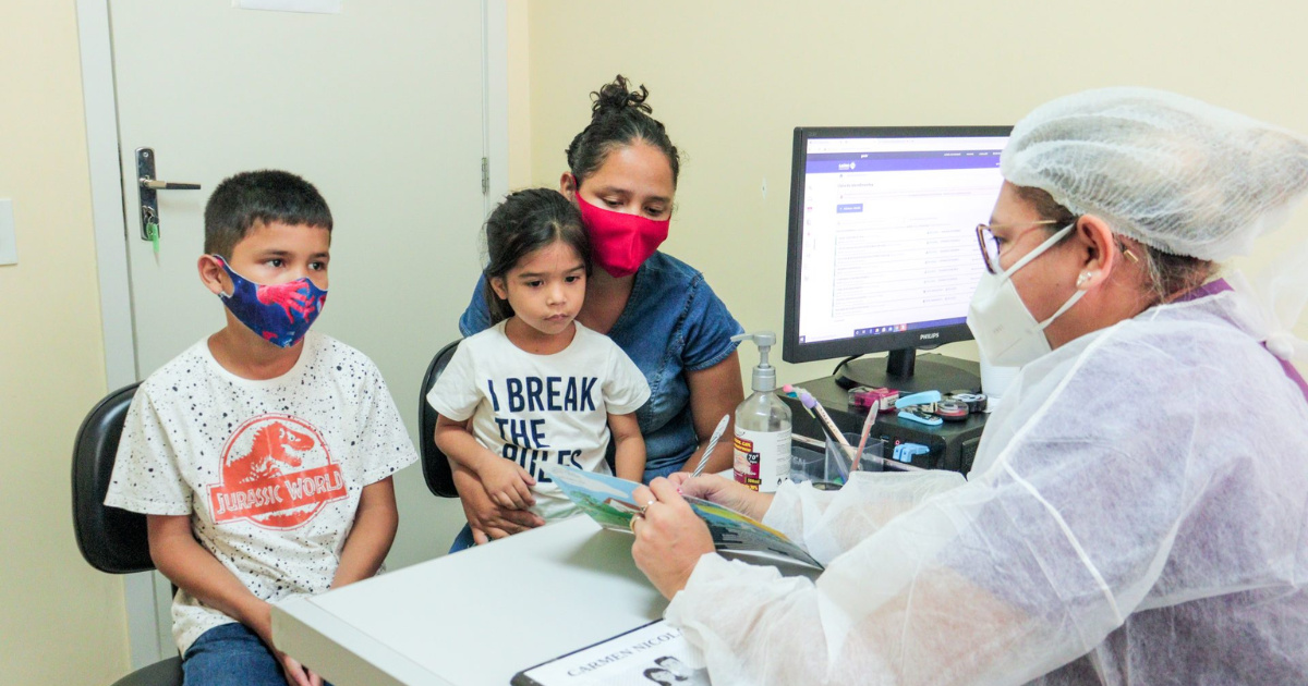 Estudo revela que o Bolsa Família evitou mais de 713 mil mortes e 8,2 milhões de internações entre 2004 e 2019 no Brasil. (Imagem: FDR)