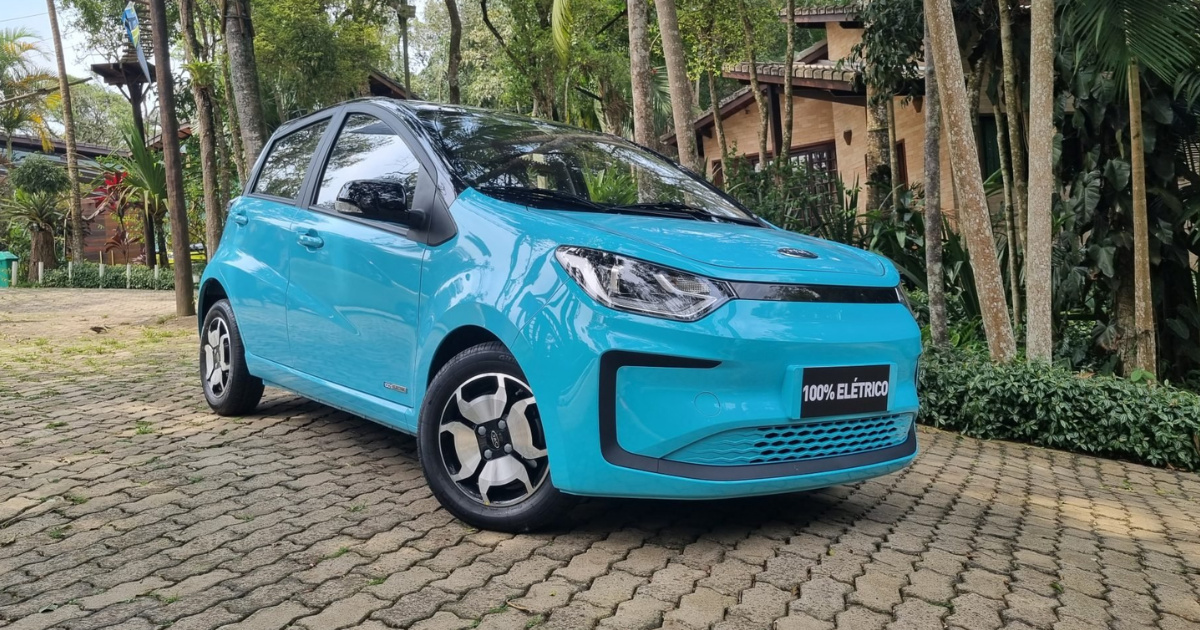 Conheça os 5 carros elétricos mais baratos do Brasil, com até 291 km de autonomia, recarga rápida e tecnologia a partir de R$ 99 mil.