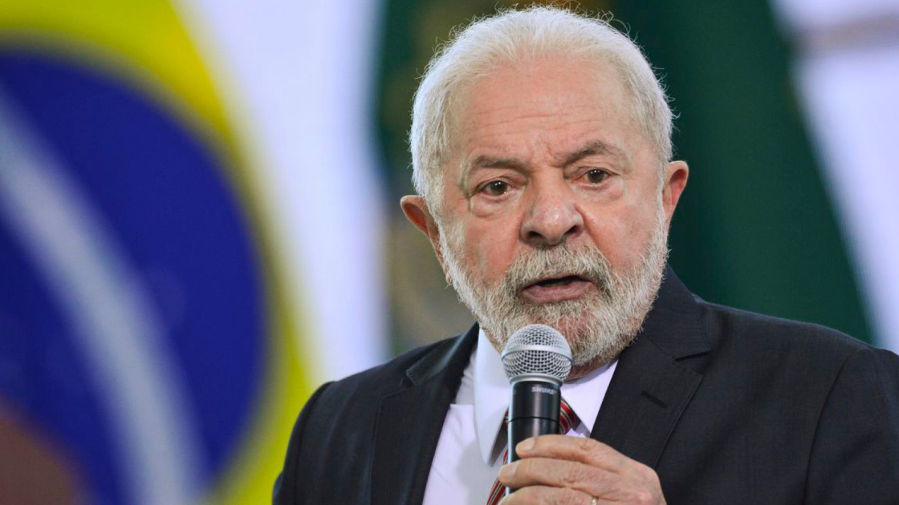 Durante evento sobre combustíveis sustentáveis, Lula afirmou que há uma “celeuma” em torno da exploração de petróleo na Margem Equatorial e destacou que as pesquisas ocorrerão com responsabilidade ambiental e foco na transição energética.