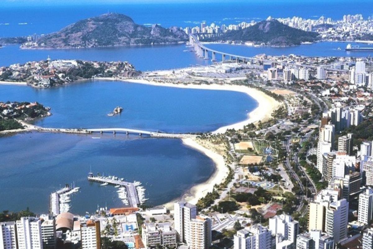 Vitória lidera o litoral brasileiro com qualidade de vida e bem-estar, superando Florianópolis em segurança, infraestrutura e charme natural.