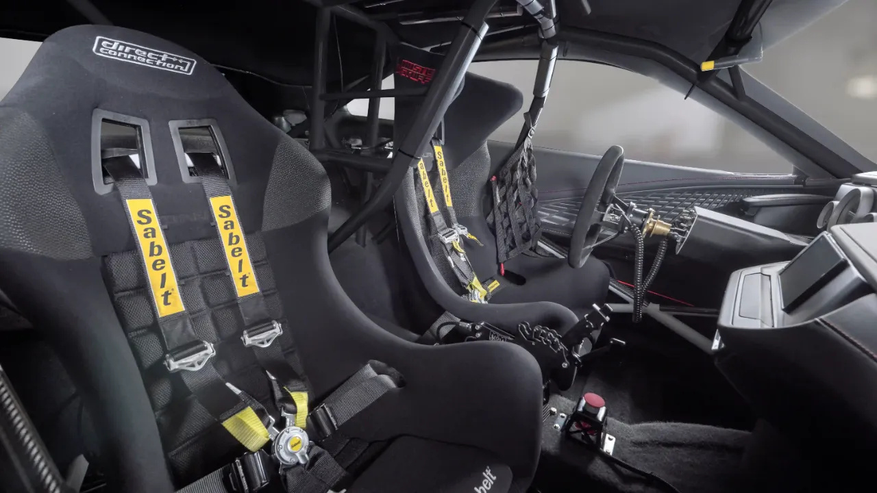 Dodge Charger Hustle Stuff Drag Pak