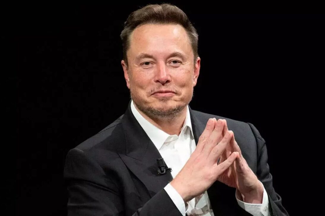 Elon Musk corta 500 na xAI e coloca estudante de 20 anos no comando da equipe de inteligência artificial do Grok.