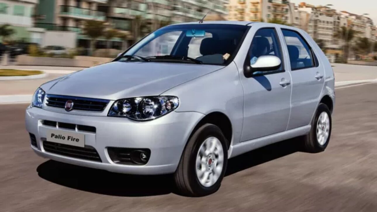 Fiat Palio Fire 2017 é destaque entre usados por consumo baixo, manutenção barata e motor durável que roda até 15 km/l.