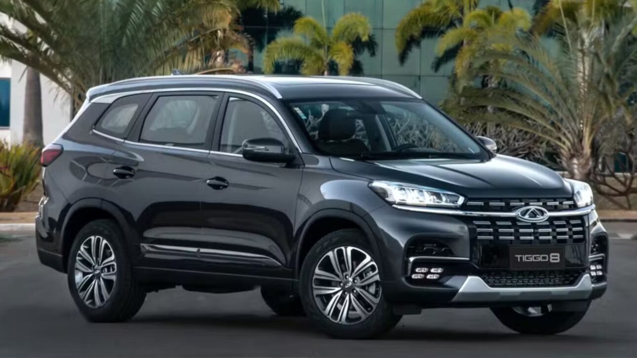 Caoa Chery Tiggo 8 – SUV de sete lugares com motor 1.6 turbo e amplo espaço interno, ideal para famílias grandes. Imagem: reprodução