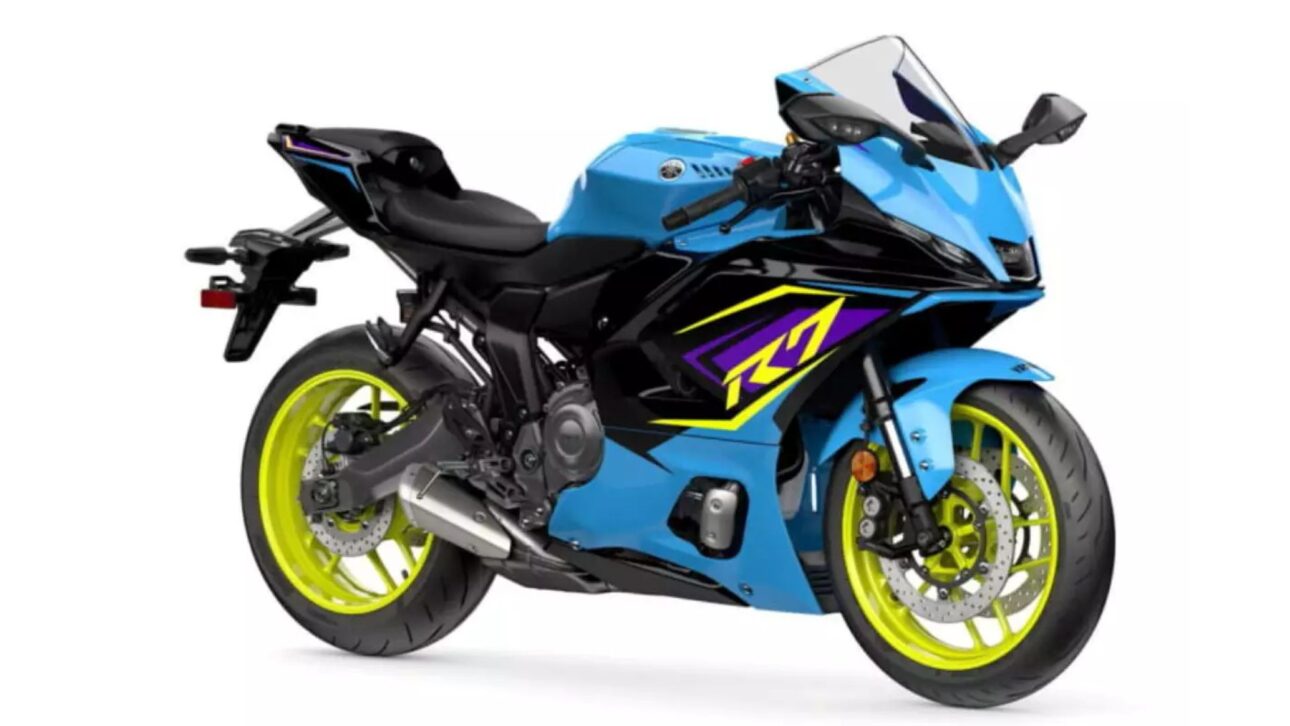 A nova Yamaha R7 2026 chega com IMU de 6 eixos, quickshifter bidirecional, painel TFT e motor CP2 de 689 cm³.