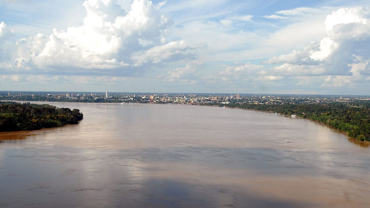 Porto Velho, capital de Rondônia, é maior que Bélgica e Israel, tem baixa densidade populacional e faz fronteira com a Bolívia.