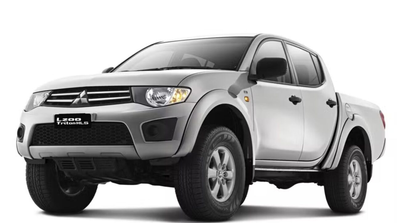 Conheça 5 carros japoneses usados com motor confiável, câmbio CVT e ótimo custo-benefício para comprar em 2025.