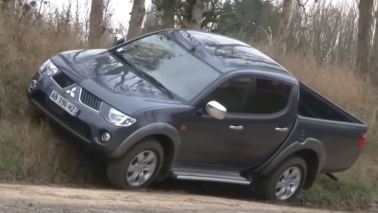 Imagem: L200 Triton 2013