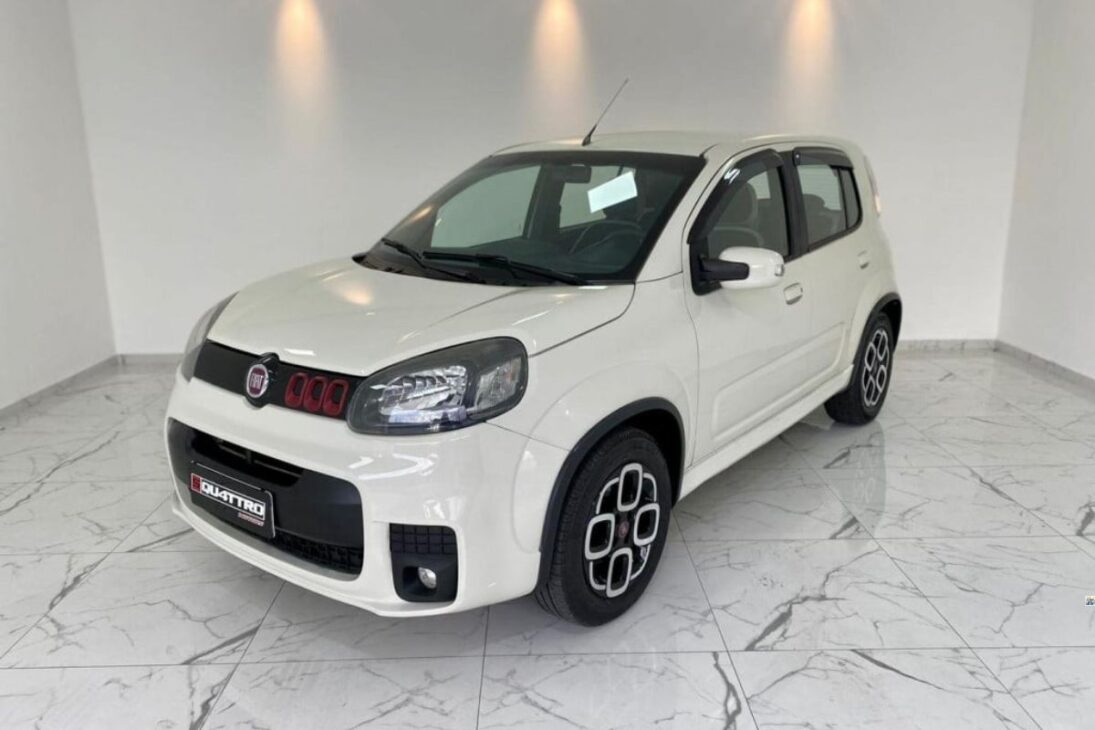 Por menos de 45 mil reais, Fiat Uno Sporting 1.4 é tão leve e econômico que 'humilha' muito carro novo e custa menos de 45 mil