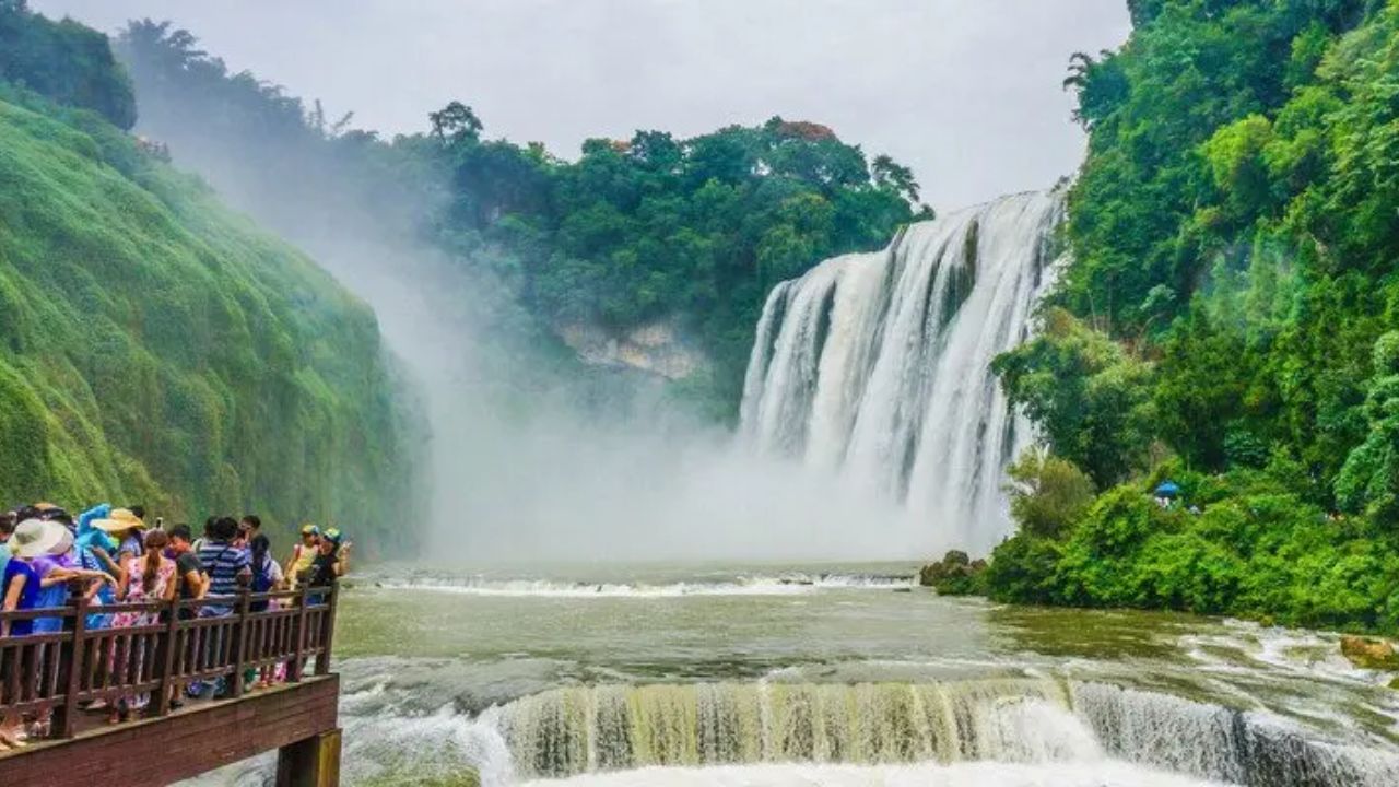 Imagem: Cachoeira Huangguoshuo