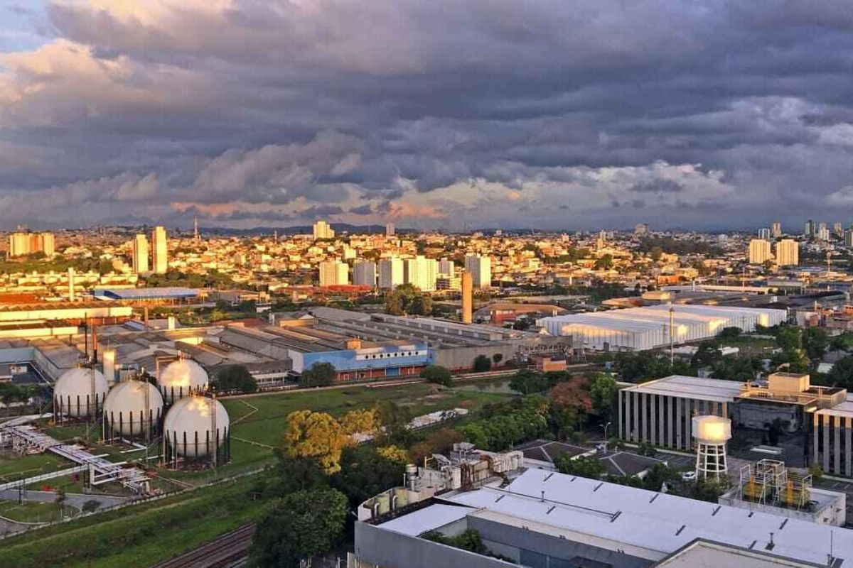 Cidade brasileira São Caetano do Sul atrai aposentados com qualidade de vida, segurança e infraestrutura completa para envelhecer com tranquilidade perto de São Paulo.