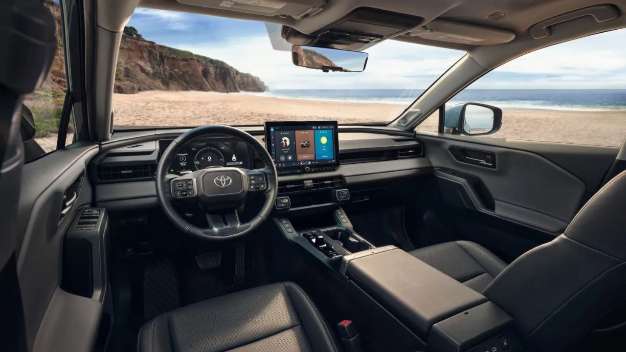 Os 10 SUVs que mais chamam atenção para 2026 Kicks renovado, Nivus GTS, Compass Hurricane, híbridos eficientes, elétricos potentes e o novo Toyota RAV4 liderando a lista (11)