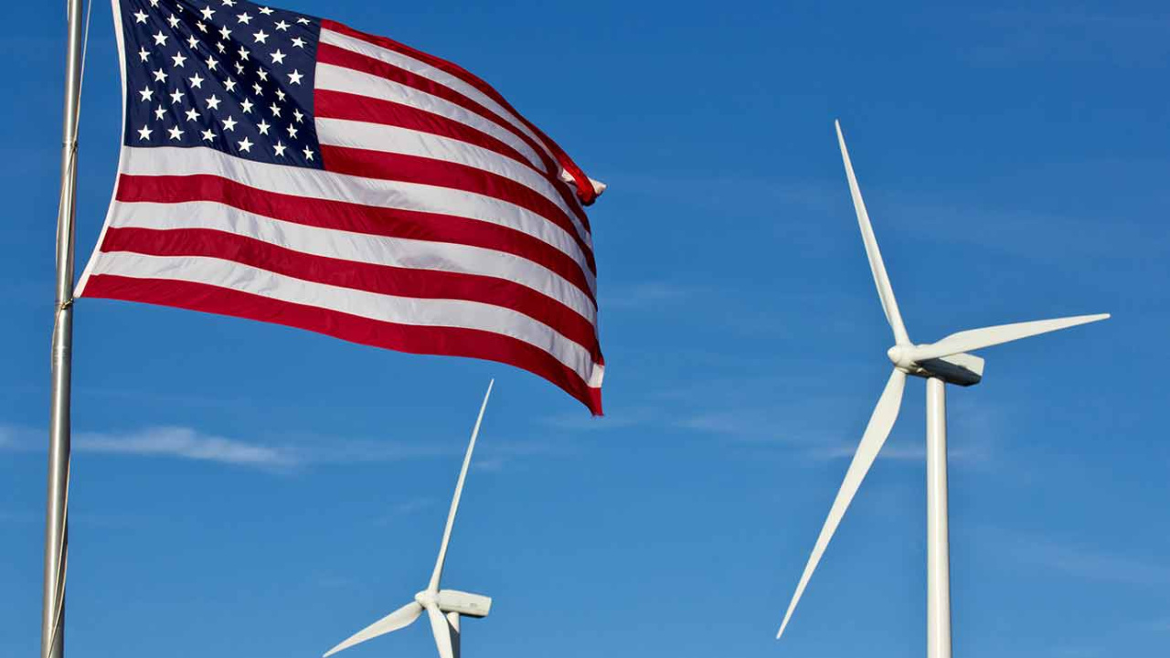 Um estudo chinês revela que as energias renováveis podem acelerar o desgaste de transformadores de energia, pressionando redes elétricas antigas nos Estados Unidos e na Europa.
