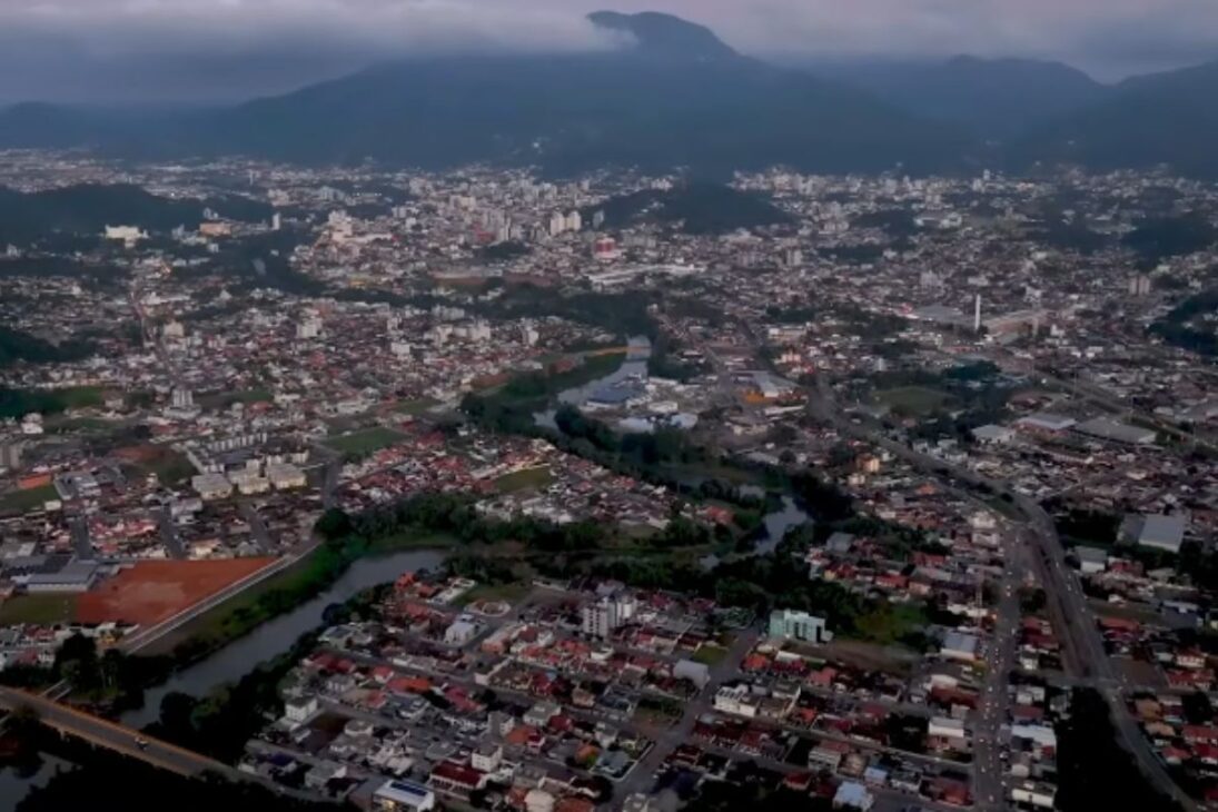 Qualidade de vida, segurança, emprego e custo de vida mais leve fazem cidades do interior atrair quem quer sair das capitais.