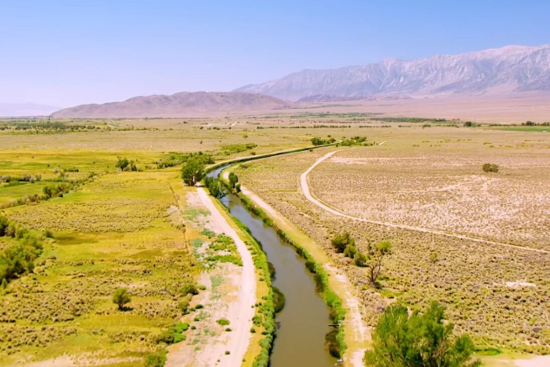 Água em Los Angeles: aqueduto desvia o rio Owens, seca o lago Owens e explica a obra que transformou a cidade e deixou controvérsia.