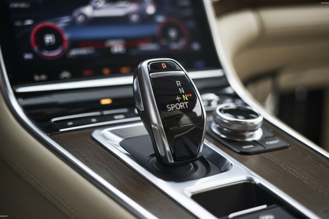 Câmbio manual perde espaço no Brasil, enquanto carros com câmbio automático conquistam motoristas e confirmam uma virada estrutural no mercado automotivo.