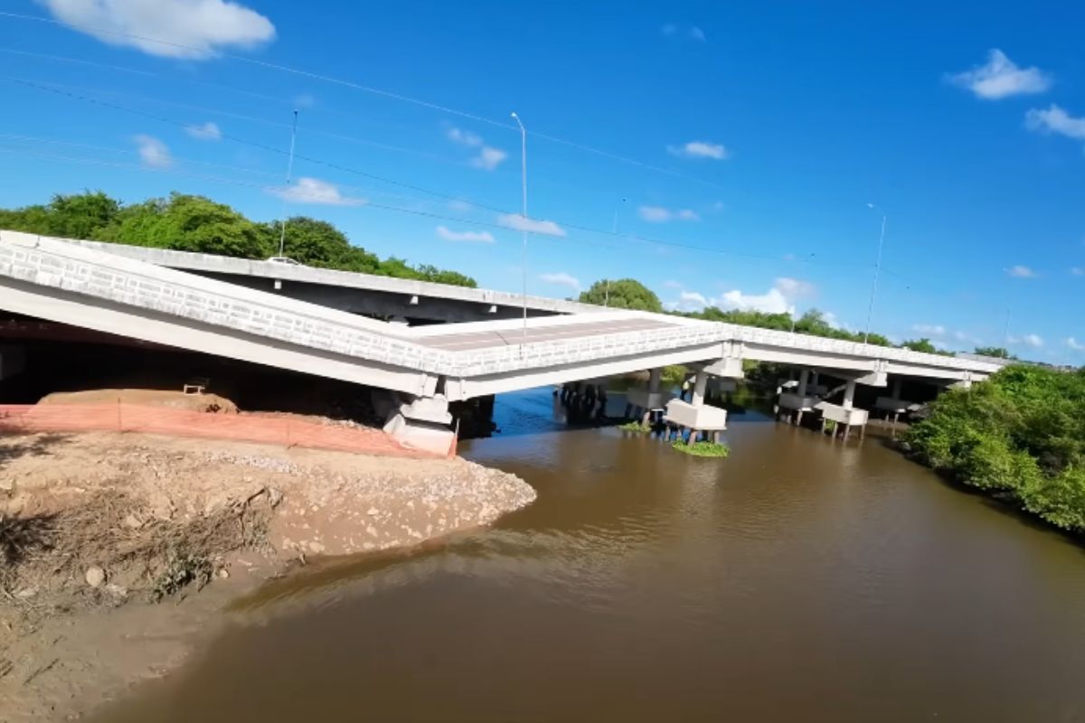 Ponte da BR-101 cede sobre o Rio Paraíba, expõe colapso assustador em Santa Rita e levanta alerta sobre risco na estrutura ao lado ainda usada por motoristas (1)