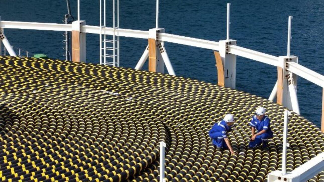 Cabo submarino AUÐUR ligará Islândia à Escócia com até 480 Tbps, ampliando conectividade, baixa latência e infraestrutura digital.