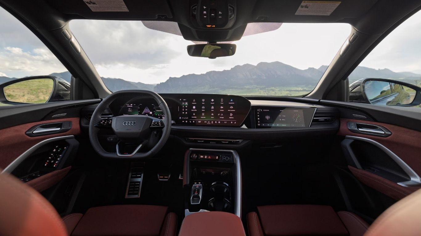 Novo Audi Q5 2026 chega com tração integral quattro, motor 2.0 turbo de 272 cv e 0 a 100 em 5,2 segundos, aposta em luxo e tecnologia com tela para passageiro, mas cobra até R$ 485 mil (1)