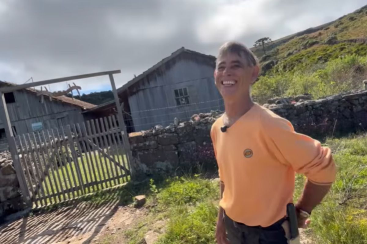 Seu Hamilton abandona Florianópolis, volta pra serra e vive há 20 anos isolado no Parque Nacional de São Joaquim, sem luz, sem geladeira e com estrada que quase ninguém consegue (2)