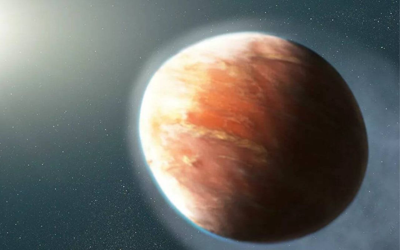 WASP-103b é um exoplaneta deformado por sua estrela, com órbita inferior a 24h e formato incomum que desafia a ciência.