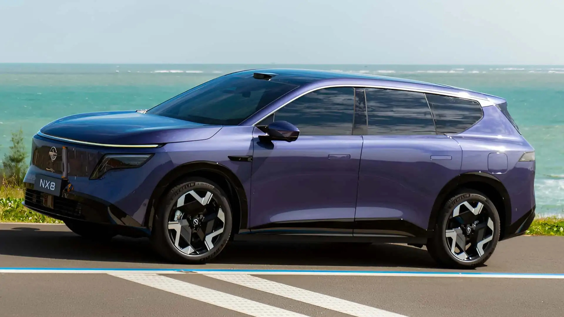 Nissan NX8 estreia na China com até 1.450 km de alcance, sistema EREV e testes no Brasil, ampliando aposta da marca em SUVs. (Imagem: Divulgação/Nissan)