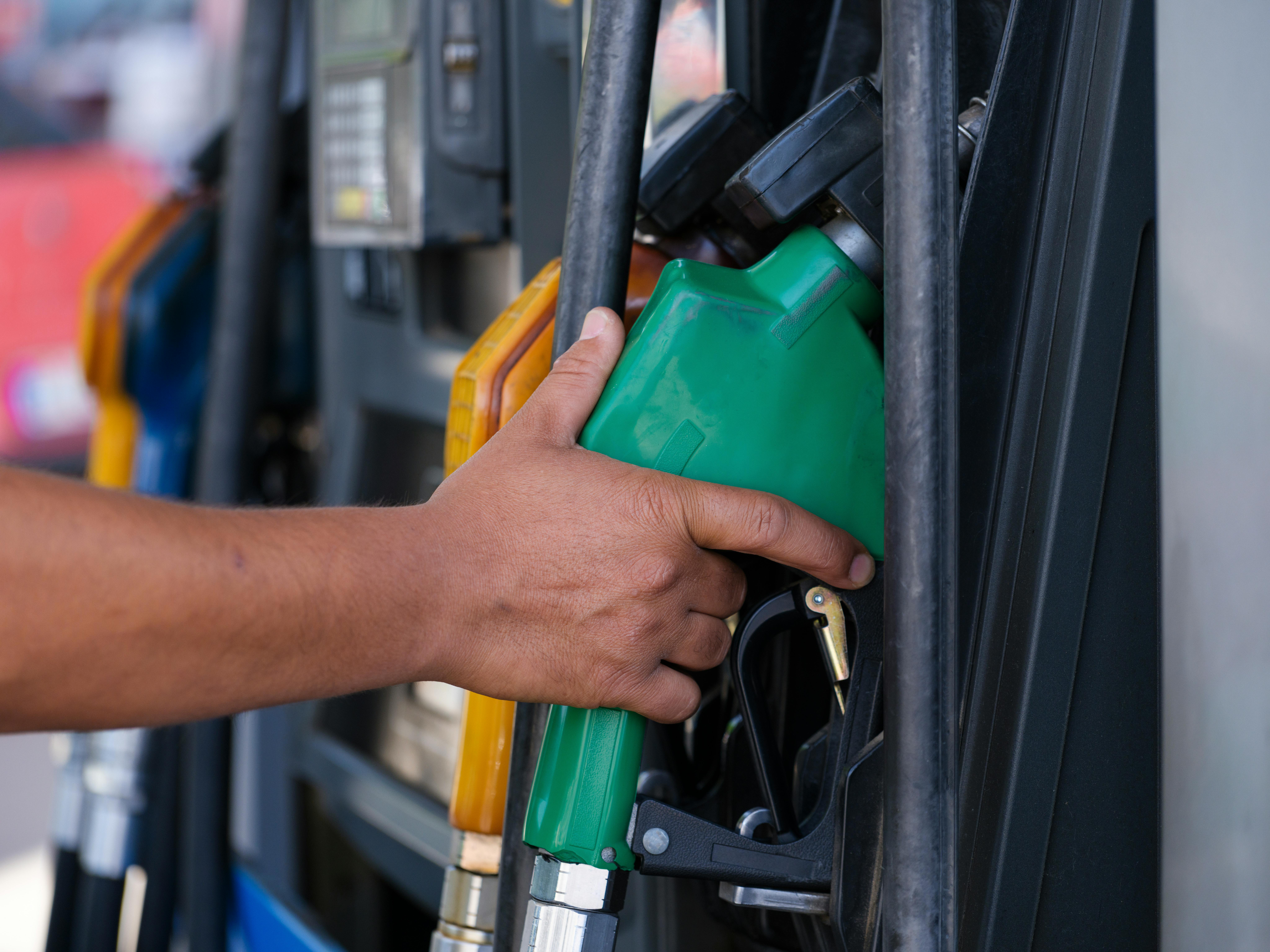 Combustíveis pressionam logística no Brasil em meio à alta do petróleo e risco de preços mais elevados