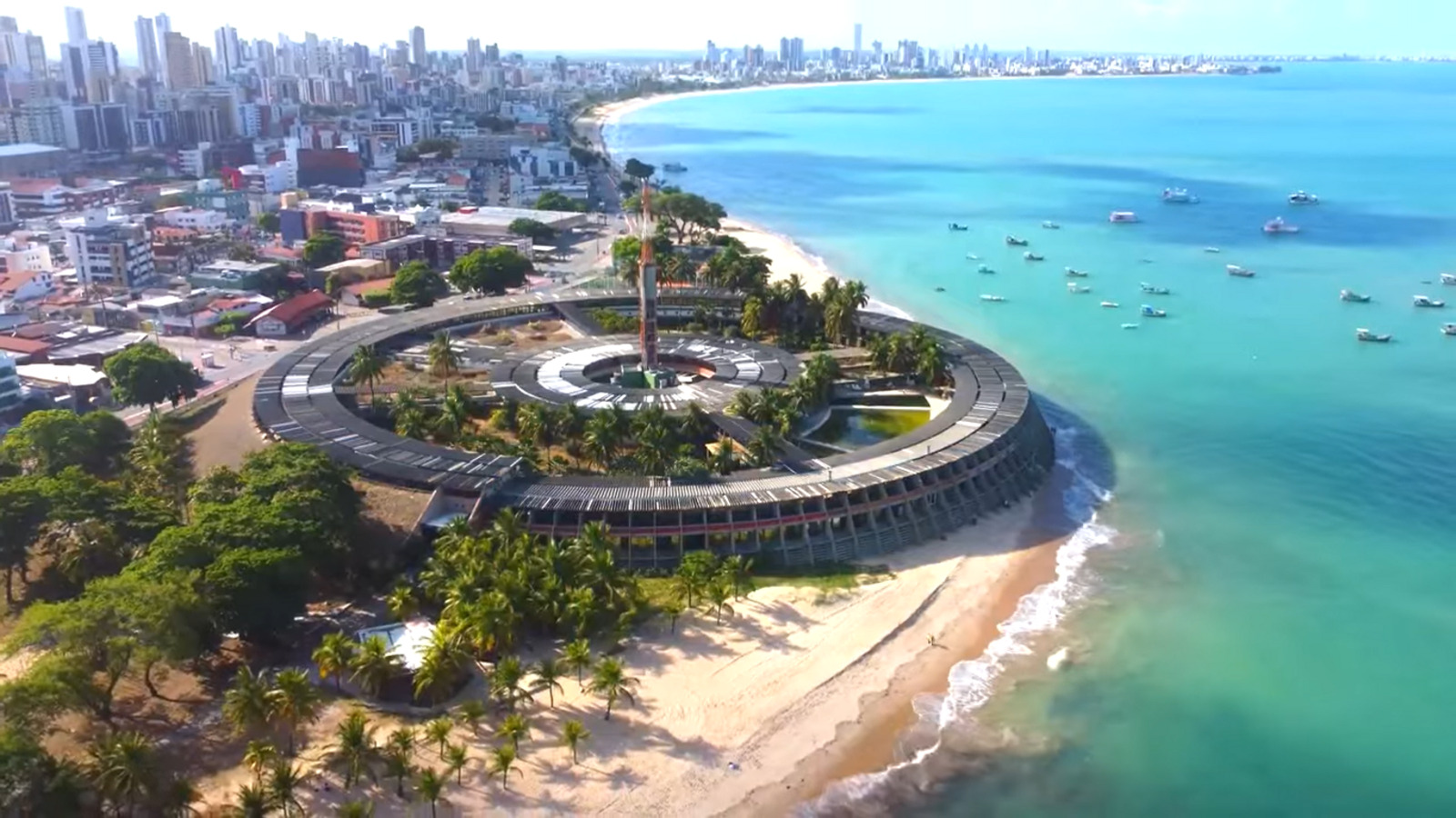 Hotel Tambaú, João Pessoa, hotel circular, arquitetura modernista, turismo na Paraíba
