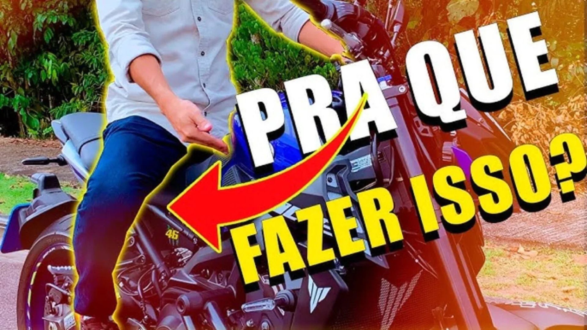 Entenda por que motociclistas esticam a perna nas rodovias e como o gesto virou símbolo de comunicação e segurança.