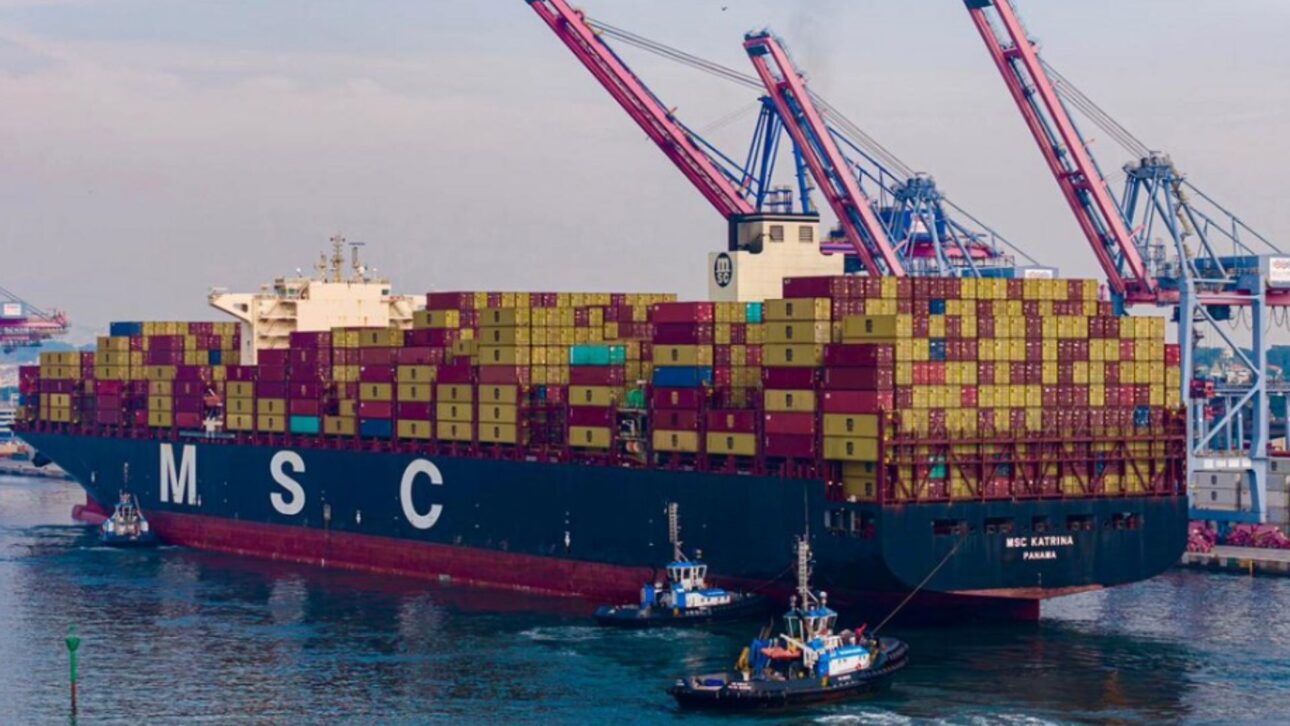 MSC Katrina atraca no Porto do Rio pela primeira vez após dragagem ampliar calado e liberar operação de navios New Panamax.