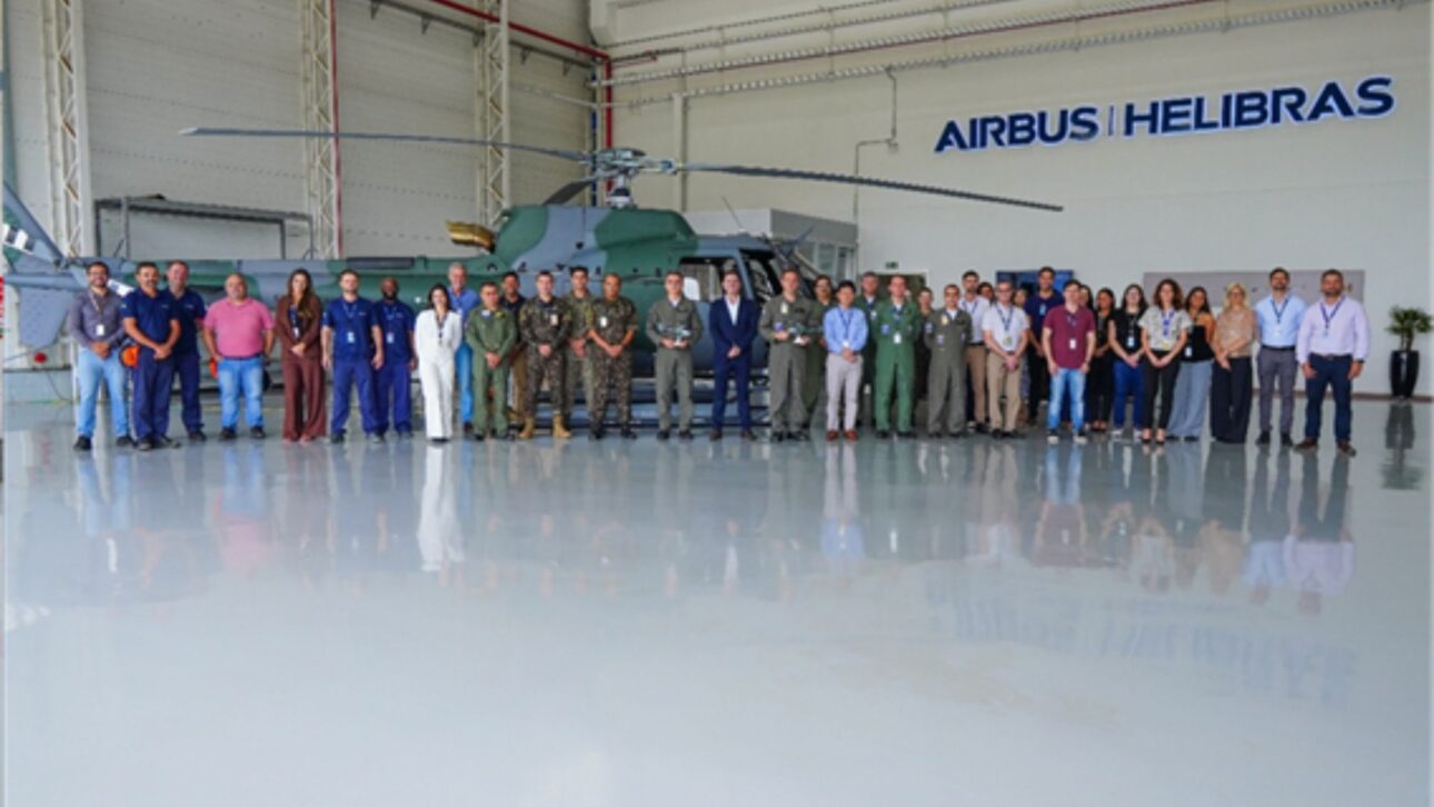 FAB recebe quarto helicóptero H125 do projeto TH-X e reforça treinamento militar da Força Aérea e Marinha do Brasil.