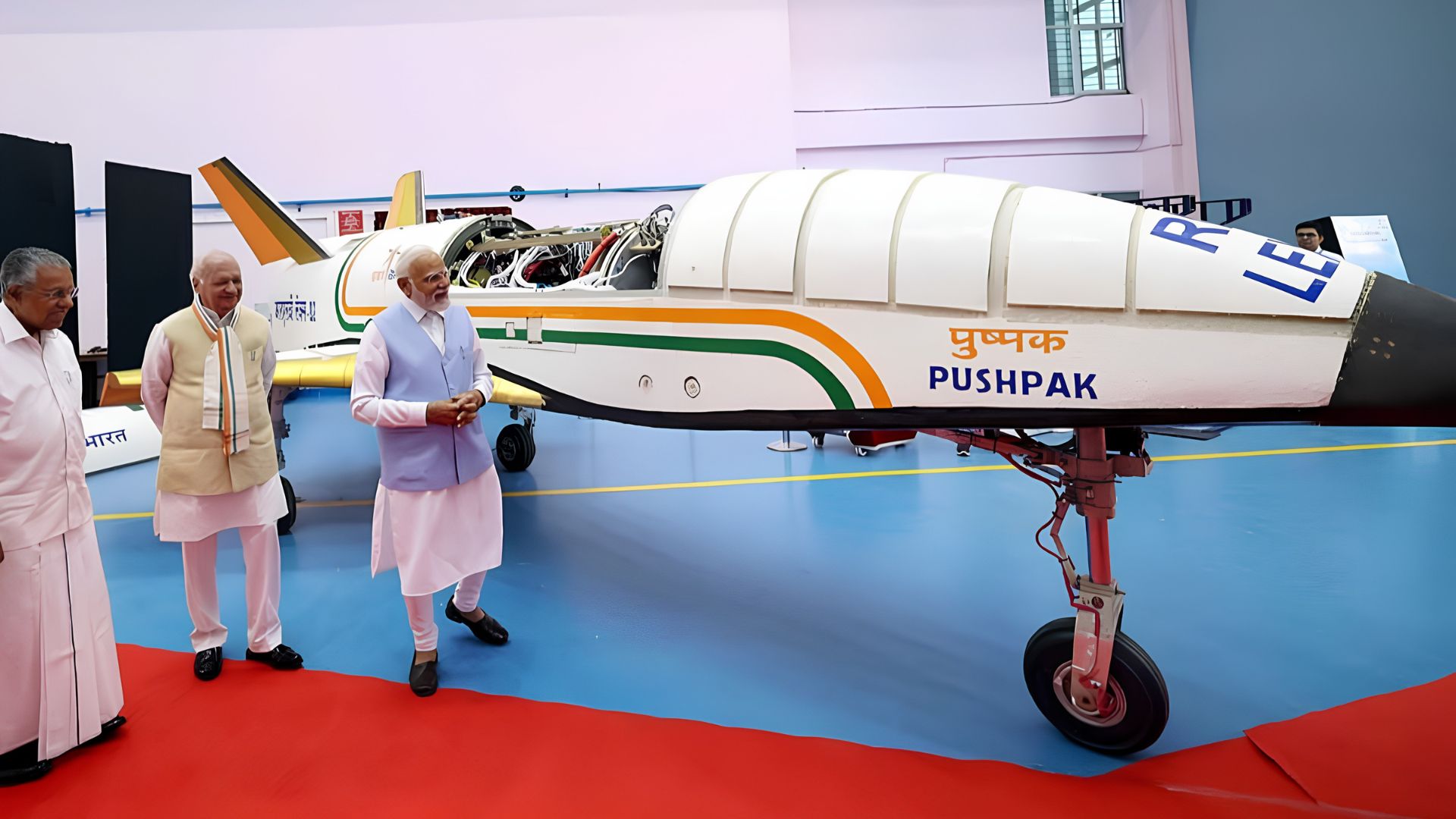 Índia fez um “avião espacial” pousar sozinho a mais de 320 km/h depois de ser solto por um helicóptero a 4,5 km de altitude