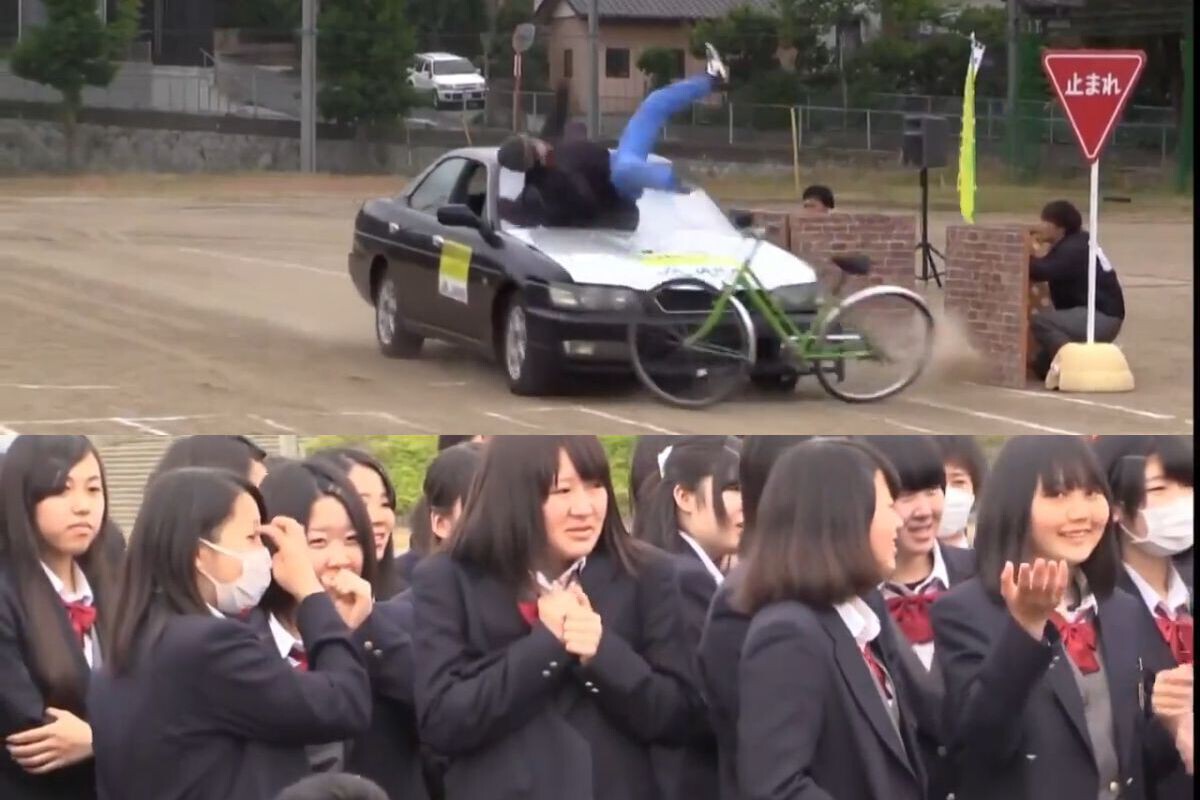No Japão, escolas usam dublês em simulações controladas para ensinar crianças sobre riscos no trânsito e segurança com bicicletas. (Imagem: Reprodução/Xataka)
