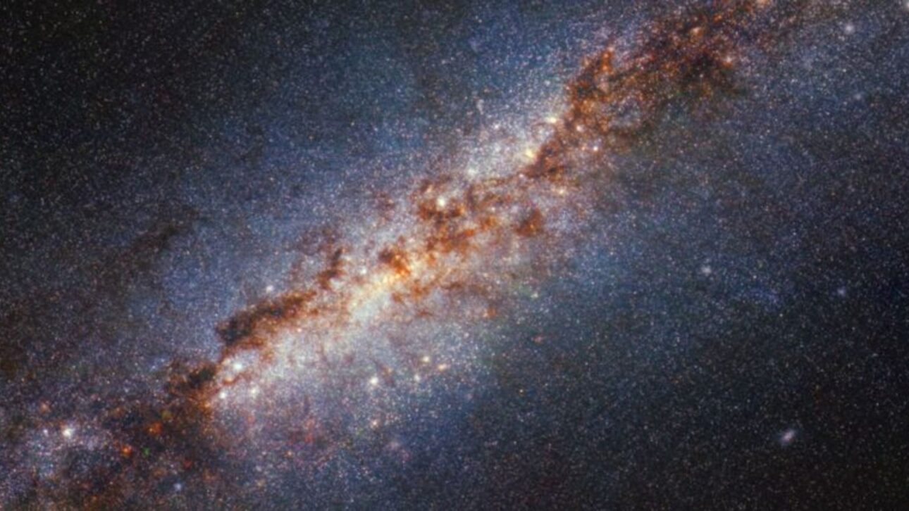 A partícula Amaterasu, raio cósmico de energia colossal, atingiu a Terra vinda do Vazio Local e os cientistas ainda buscam sua origem misteriosa.