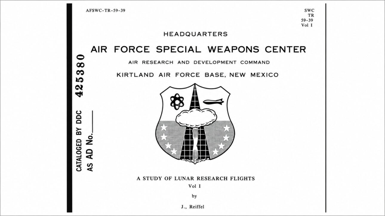 Antes de levar pessoas à Lua, os Estados Unidos cogitaram explodir uma bomba nuclear perto do satélite natural para produzir um clarão no espaço e reforçar a imagem de força do país