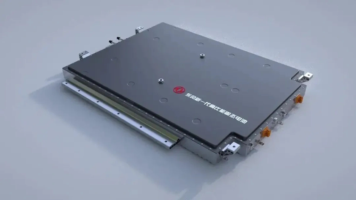 Bateria de estado sólido desenvolvida pela Dongfeng para veículos elétricos, com tecnologia de alta densidade energética e autonomia superior a 1.000 km.