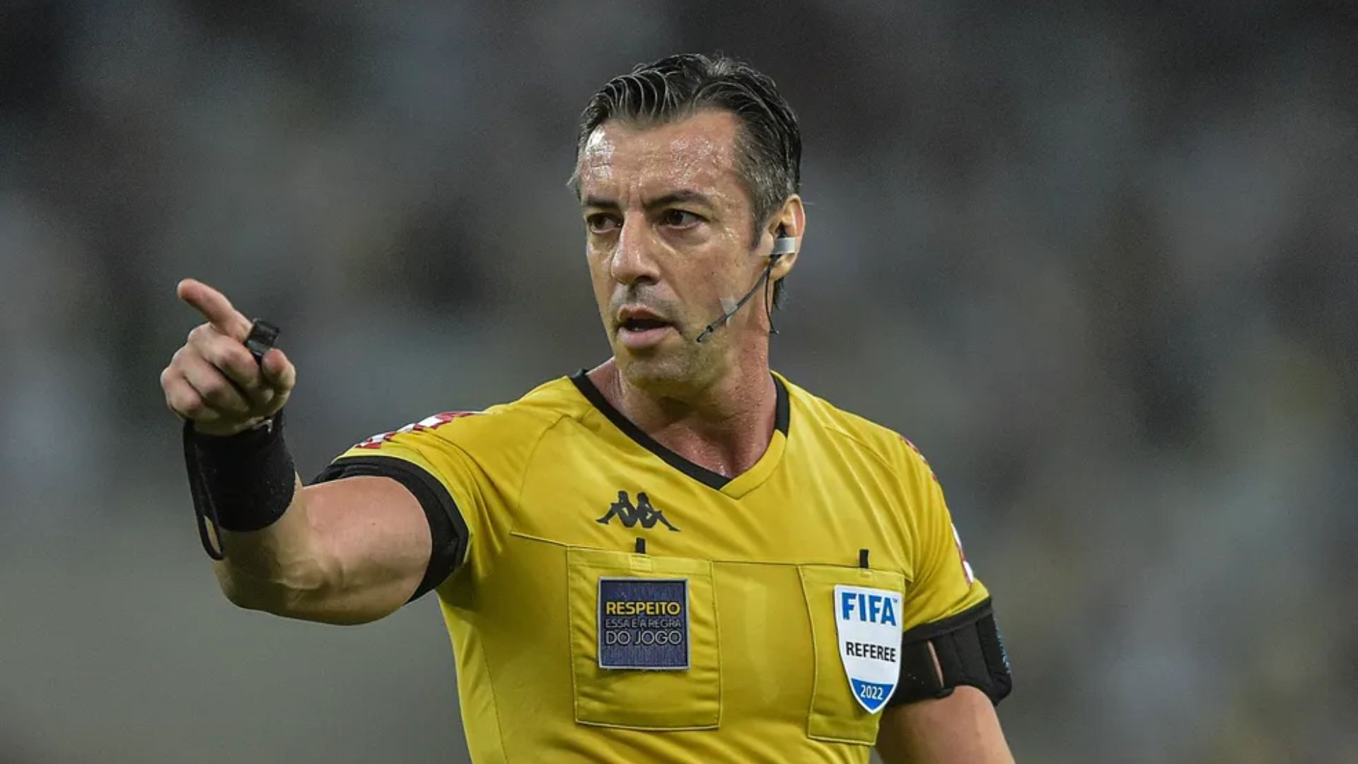 Árbitros da Copa podem receber até cerca de R$ 510 mil na Copa do Mundo de 2026, diz estimativa; a FIFA não confirma, e o VAR pesa na arbitragem.