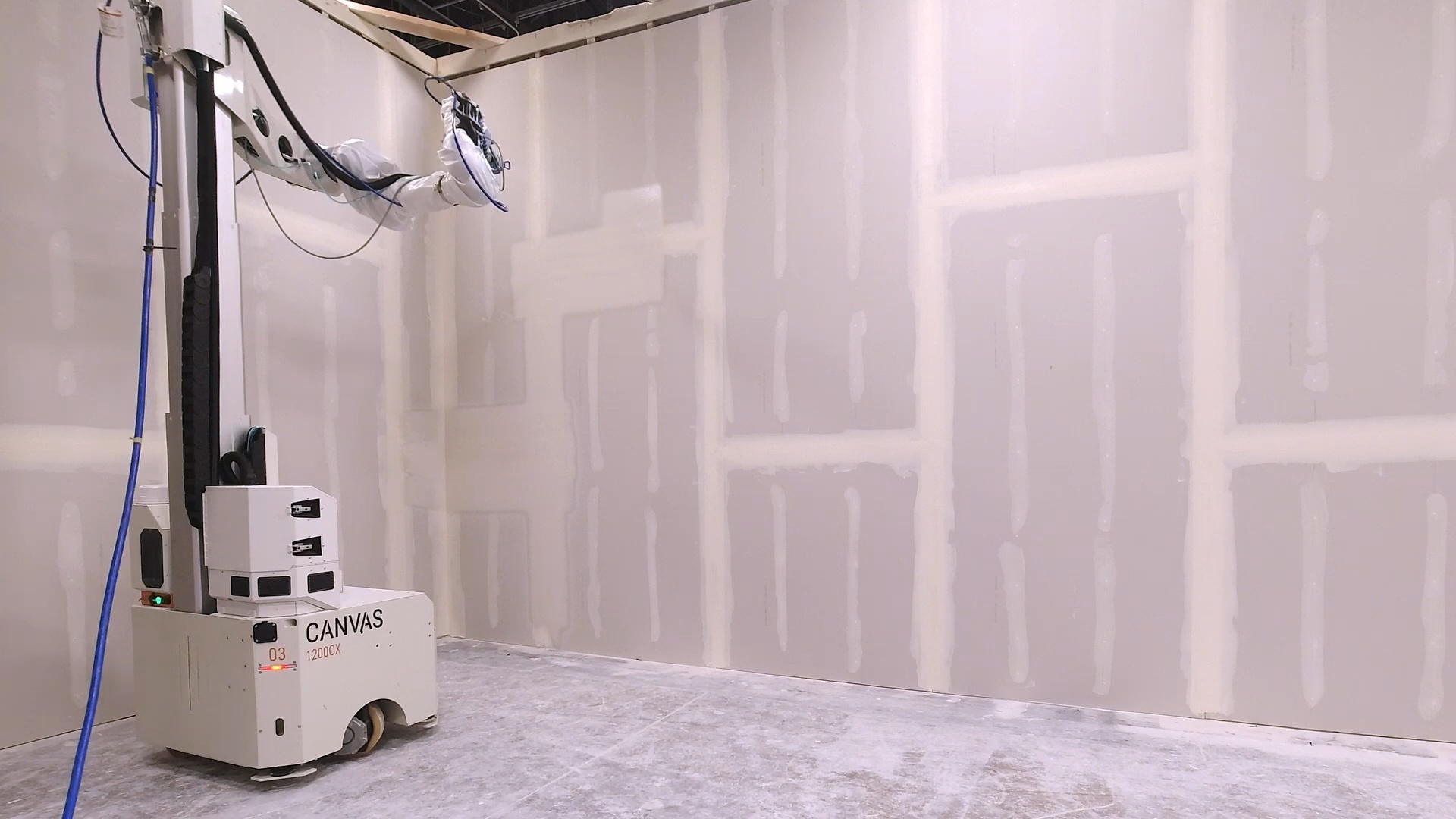 Robô de drywall da Canvas corta em até 60% o tempo de acabamento, reduz esforço físico dos trabalhadores e acelera a automação nos canteiros de obra.