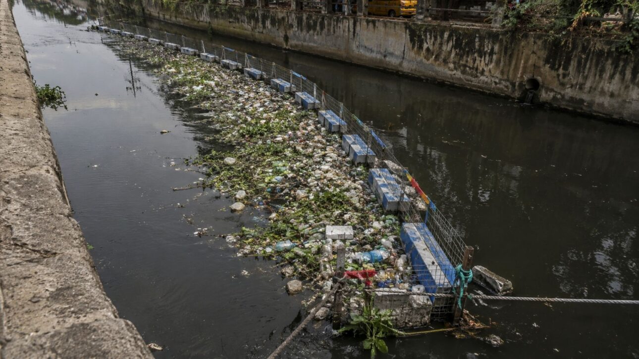 Merchant navy captain created a floating barrier that removed 20,000 tons of waste from the rivers of Chennai, India, and blocks plastic before it reaches the ocean.