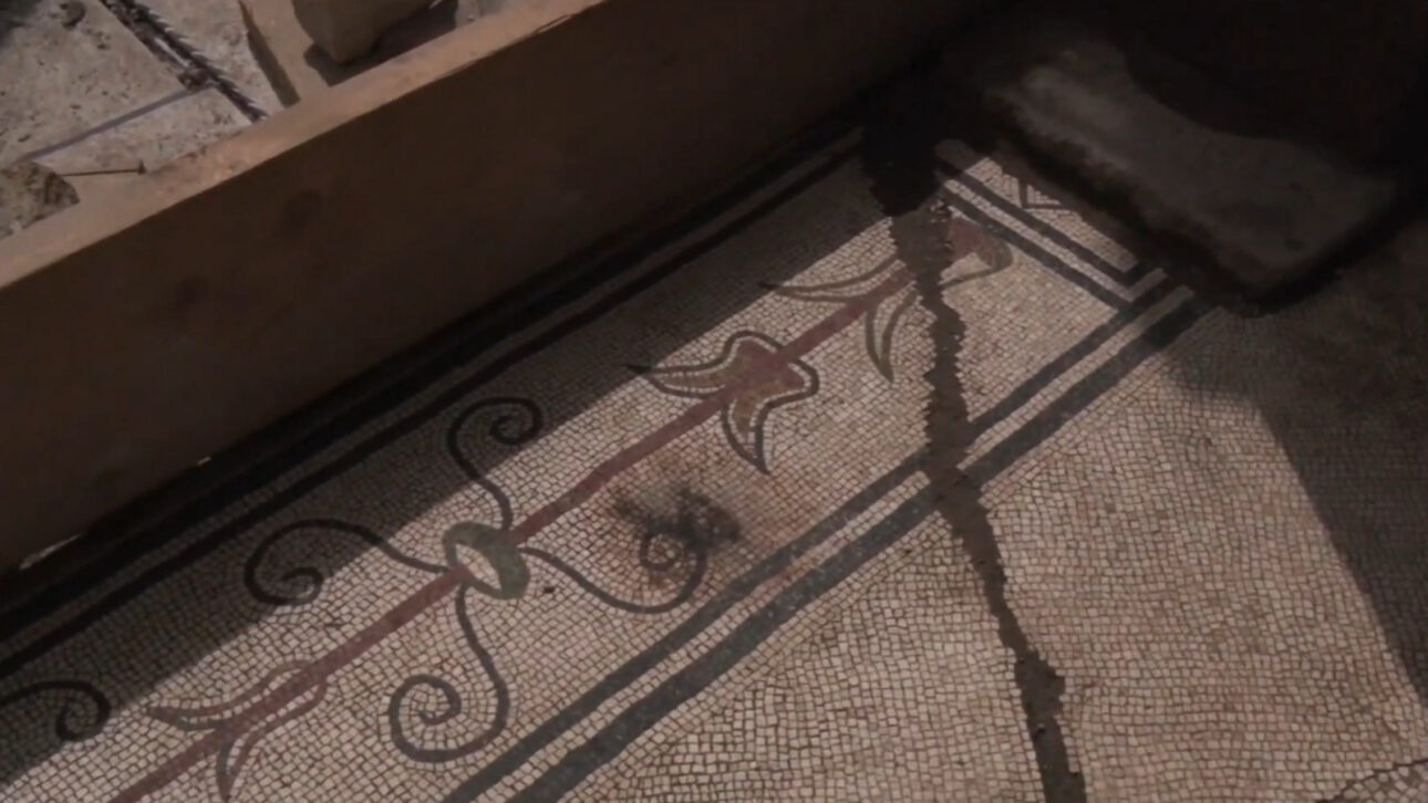 Sala de banquetes encontrada em Pompeia