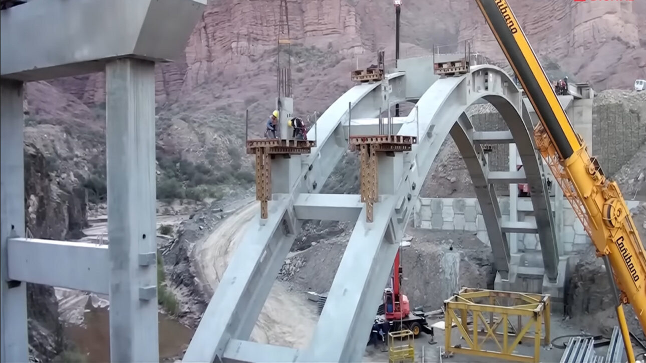 New giant tunnel in the Andes will have 14 km under the mountain, promises year-round crossing between Argentina and Chile, and may also benefit Brazilian exports through the Pacific