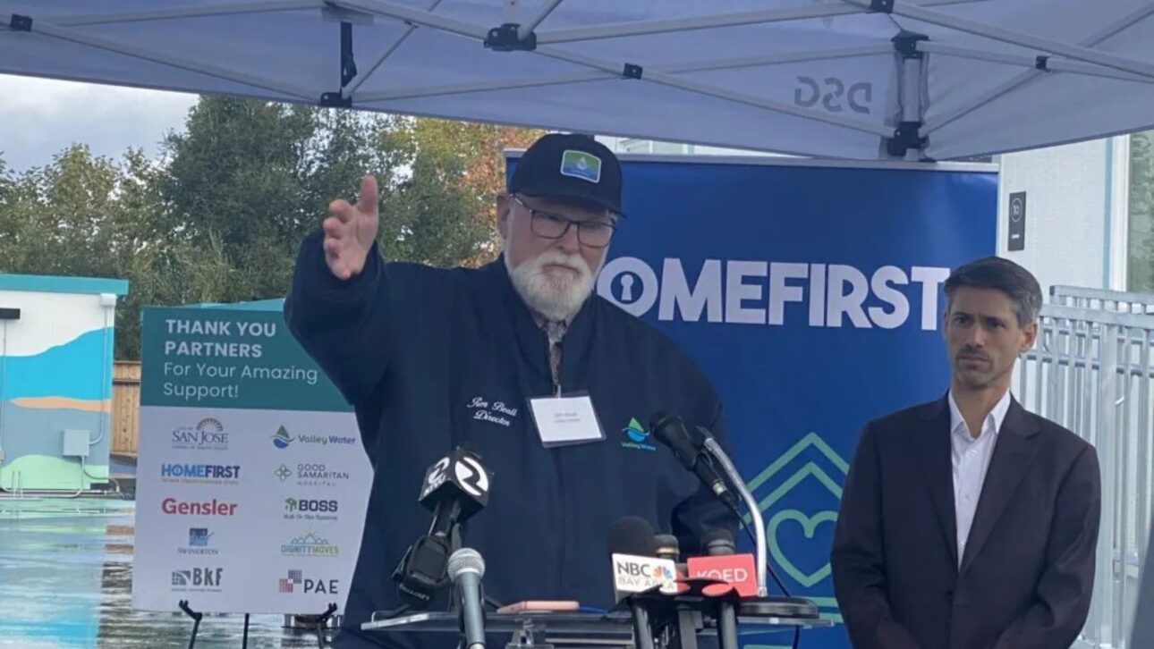 O diretor da Valley Water, Jim Beall, afirmou que mais agências governamentais deveriam considerar permitir que San Jose construísse moradias em seus terrenos. (Joyce Chu/San Jose Spotlight)