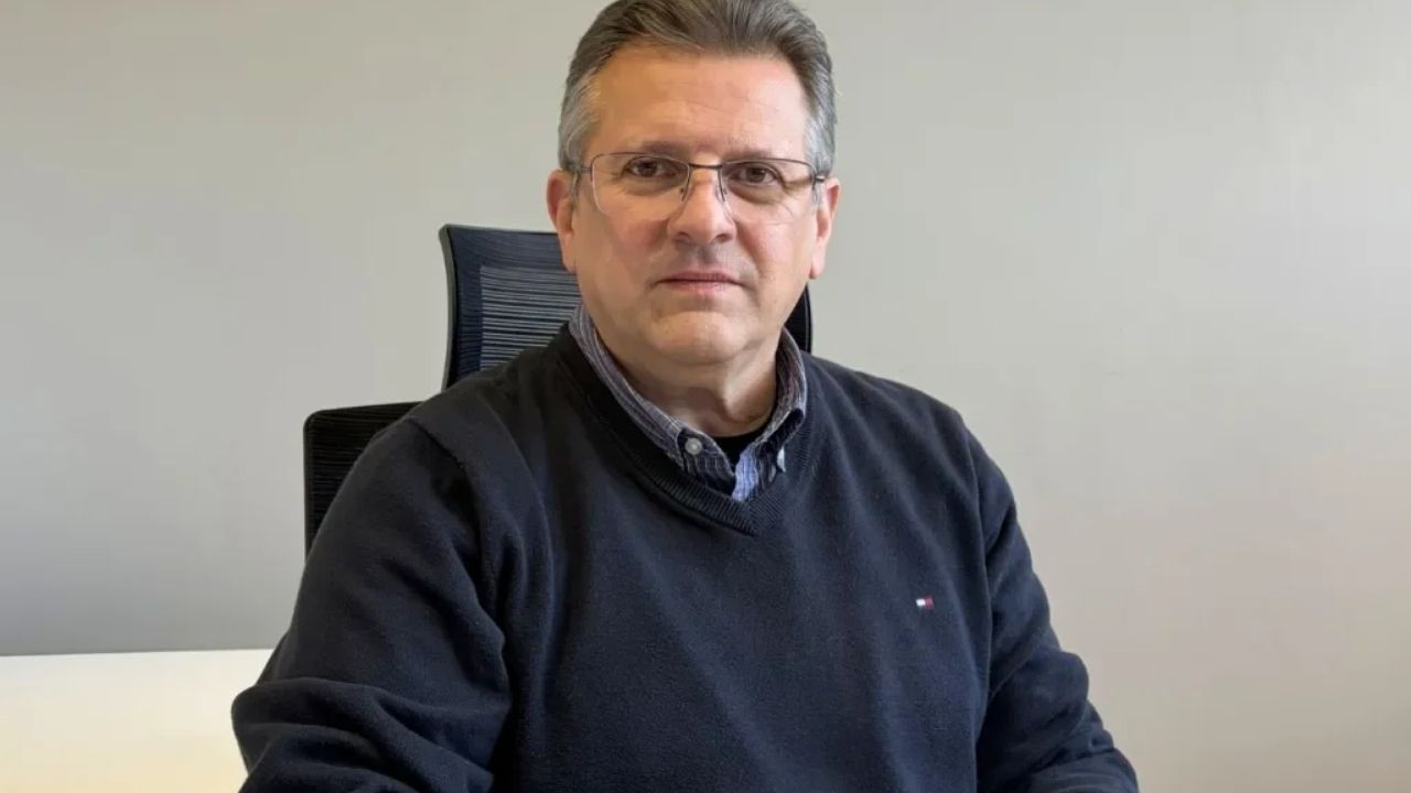Construction company from Paraná invested R$ 90 million in machinery and doubled with Sabesp. See how sanitation works and the civil construction market boost infrastructure in Brazil.